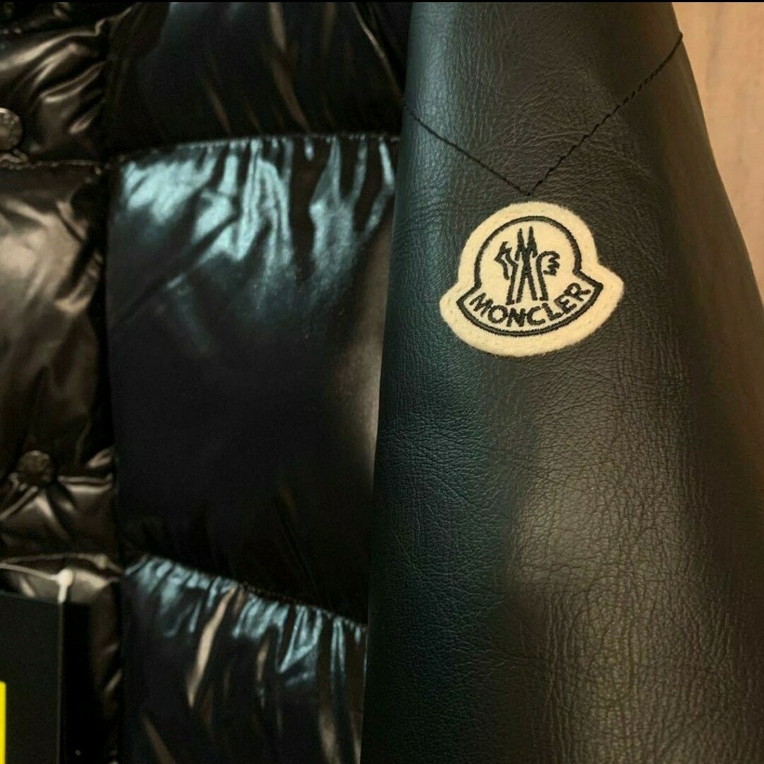 MONCLER(モンクレール)のMONCLER X FRGMT QUINLAN JACKET ダウンスタジャン メンズのジャケット/アウター(スタジャン)の商品写真