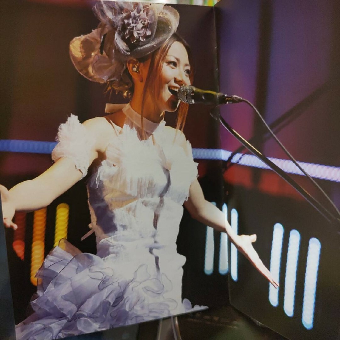 GIZA(ギザ)の２枚組DVD☆倉木麻衣Symphonic Live-Opus 2-シンフォニック エンタメ/ホビーのDVD/ブルーレイ(ミュージック)の商品写真