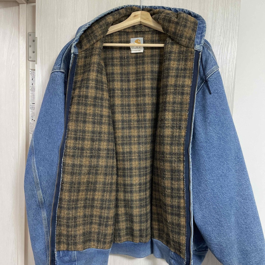 Carhartt アクティブジャケット 革タグ Carhartt アクティブジャケット 革タグ