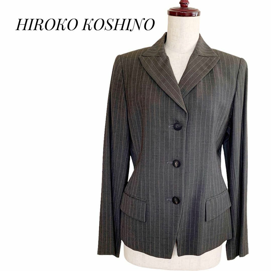 HIROKO KOSHINO(ヒロココシノ)のヒロココシノ プレタポルテ 受注会注文品 ストライプ  ジャケット カーキ レディースのジャケット/アウター(テーラードジャケット)の商品写真