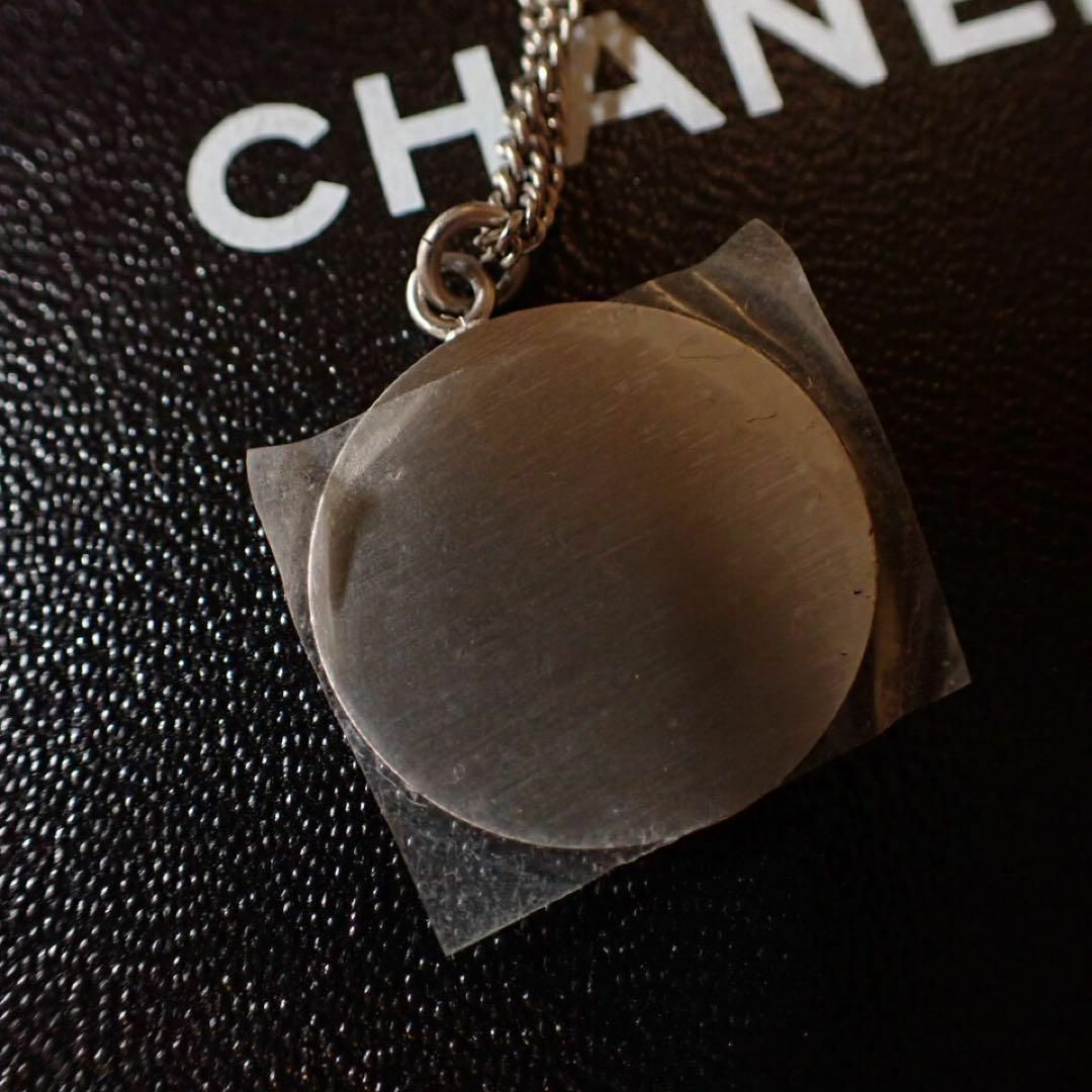 CHANEL - CHANEL カメリアブラックネックレス 06P 未使用の通販 CHANEL - CHANEL カメリアブラックネックレス 06P 未使用の通販