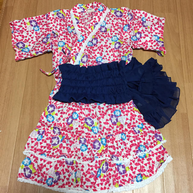 mou jon jon(ムージョンジョン)の女の子size120浴衣 キッズ/ベビー/マタニティのキッズ服女の子用(90cm~)(甚平/浴衣)の商品写真