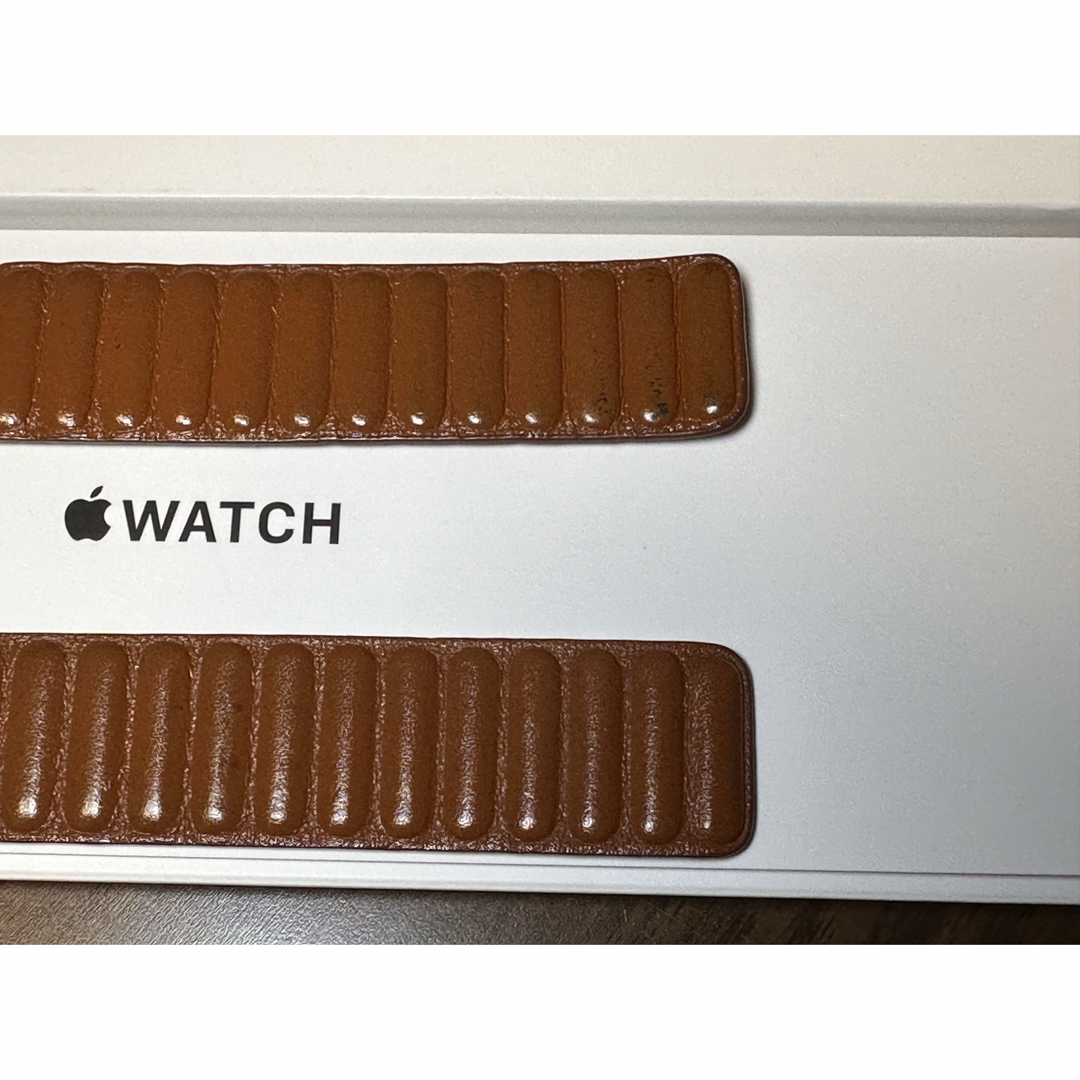 Apple Watch(アップルウォッチ)のApple Watch 40mmケース用 サドルブラウンレザーリンク スマホ/家電/カメラのスマートフォン/携帯電話(その他)の商品写真