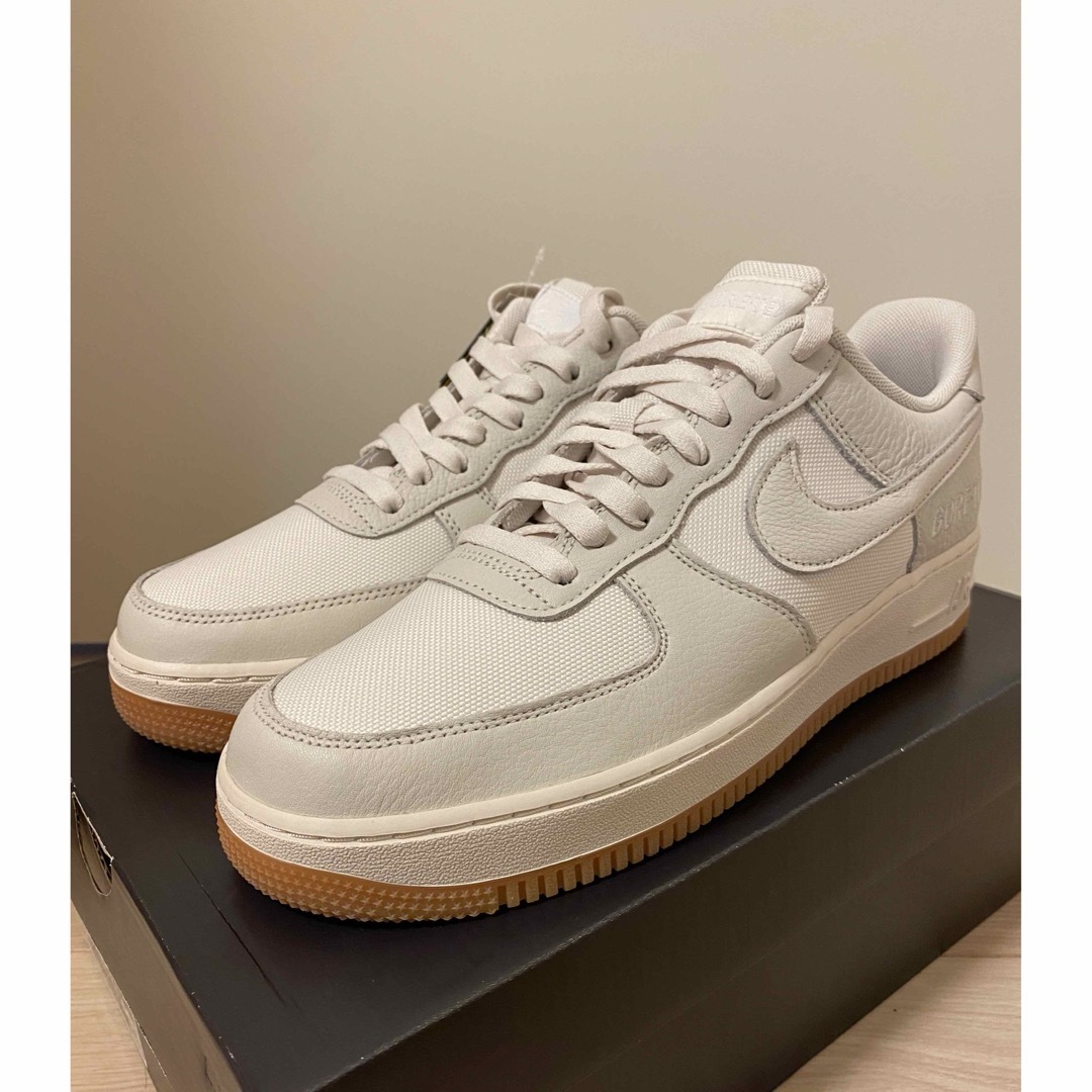 NIKE(ナイキ)の【完売品】NIKE AIR FORCE 1 GORE-TEX／WHITE メンズの靴/シューズ(スニーカー)の商品写真