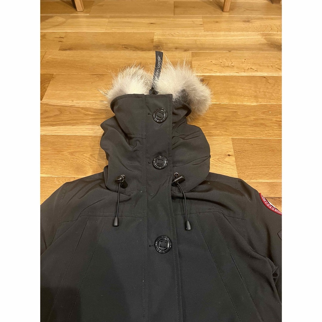 CANADA GOOSE(カナダグース)のCANADA GOOSE カナダグース  モンテベロ レディースのジャケット/アウター(ダウンジャケット)の商品写真