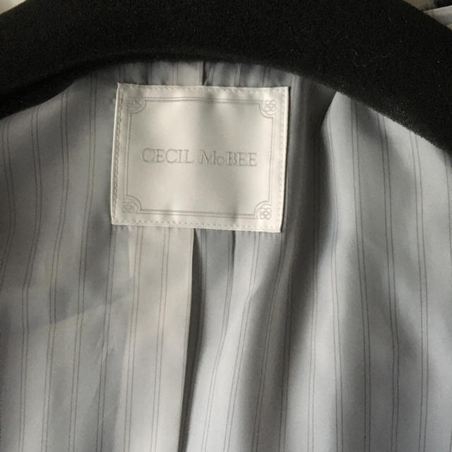 CECIL McBEE(セシルマクビー)の新品タグ付き　ショートコート レディースのジャケット/アウター(毛皮/ファーコート)の商品写真