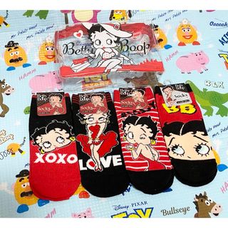 ベティブープ(Betty Boop)のBetty Boop ベティ・ブープ レディース 靴下 ポーチ 5点セット(ソックス)