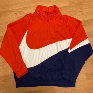 ナイキ(NIKE)のNIKE ハーフジップナイロンプルオーバー(ナイロンジャケット)