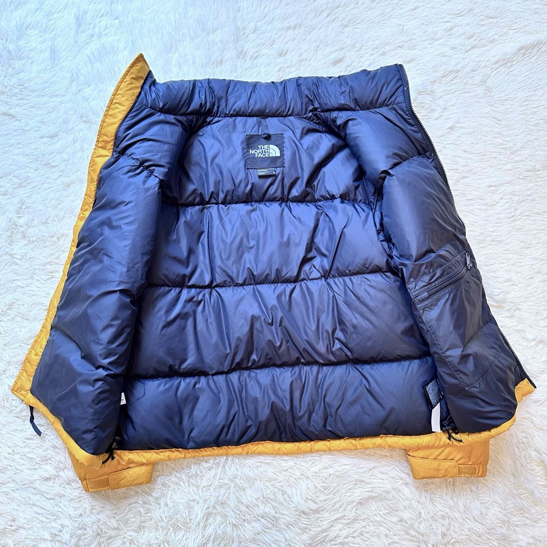 THE NORTH FACE(ザノースフェイス)のノースフェイス 1996 RETRO NUPTSE ヌプシ ダウン イエロー 黄 メンズのジャケット/アウター(ダウンジャケット)の商品写真