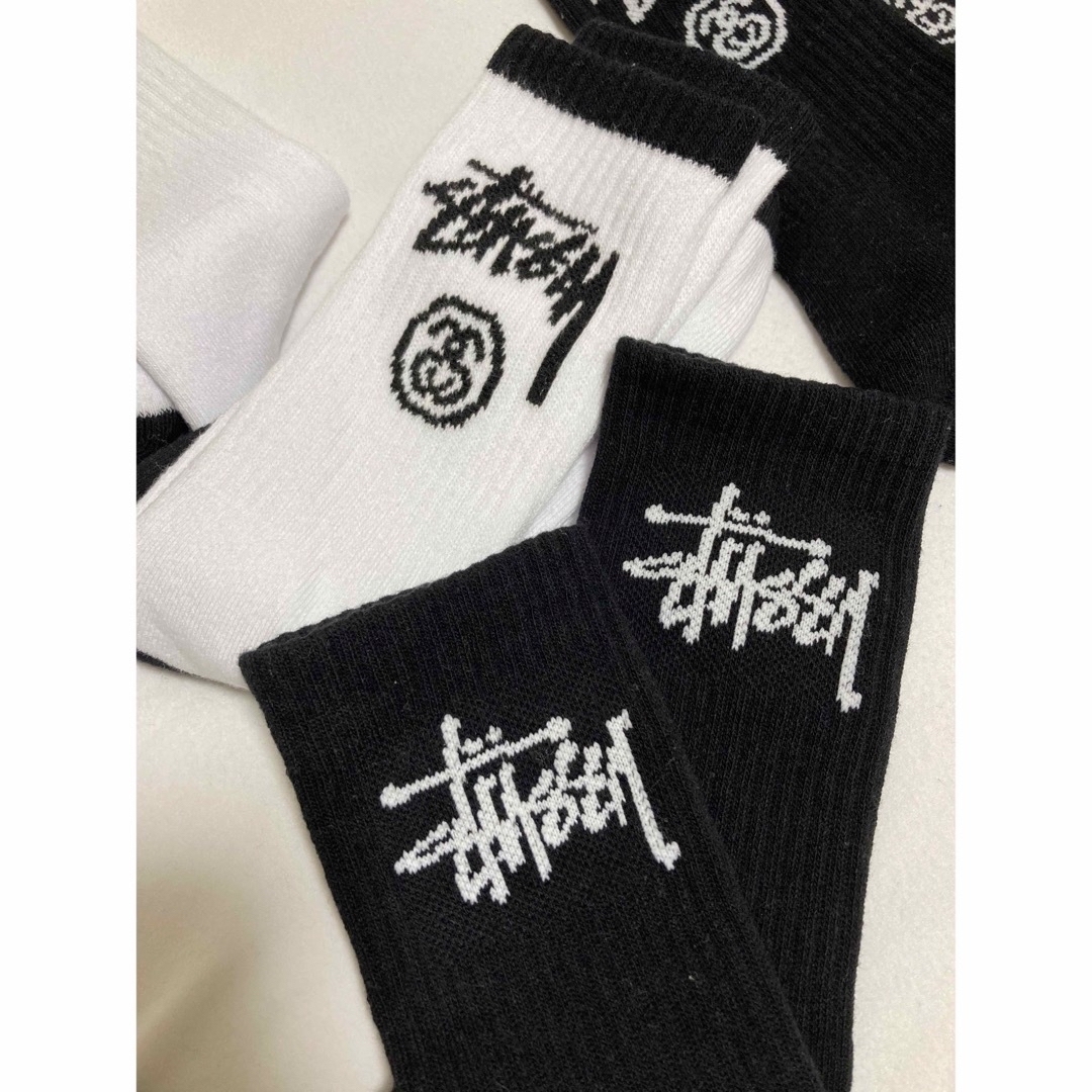 新品未使用stussy ステューシー　ロゴハイソックス　2セット販売　海外正規品 メンズのレッグウェア(ソックス)の商品写真