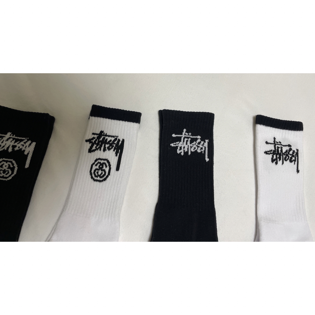 色おじさん様 専用　stussy ステューシー　2番と4番セット販売　正規品 メンズのレッグウェア(ソックス)の商品写真