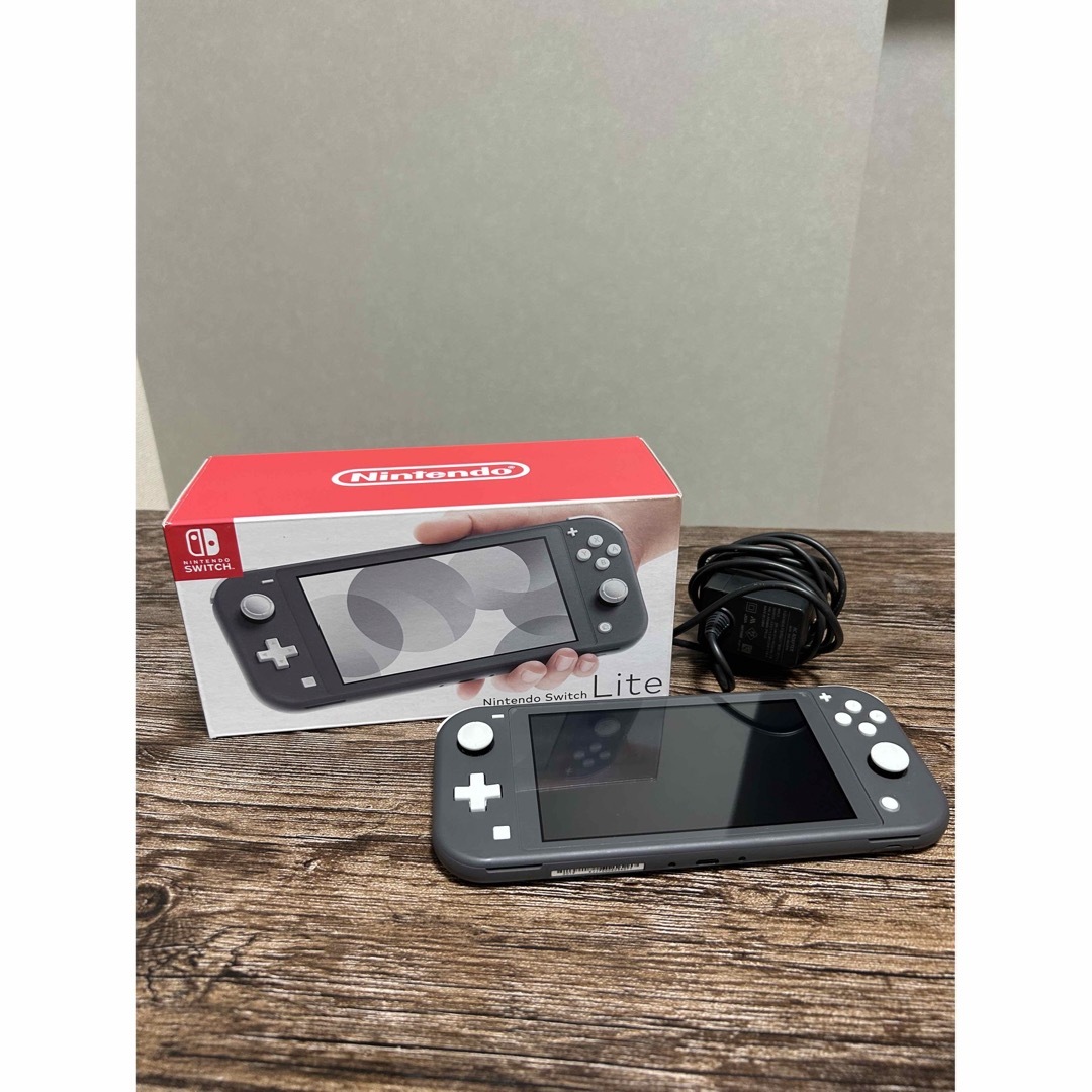 ⭐︎（美品）任天堂Switch Lite グレー 箱付きの通販 by まっす's shop