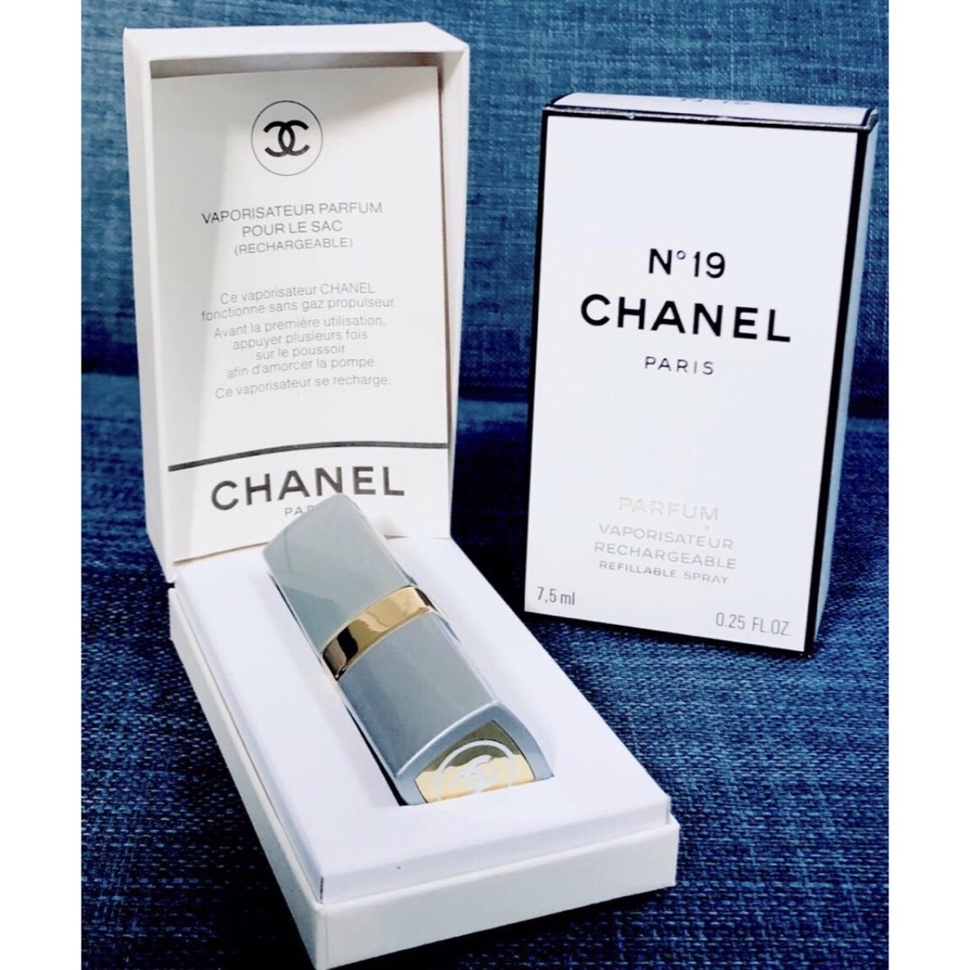 CHANEL(シャネル)のCHANEL シャネル NO.19　パルファム　7.5 ml　スプレーパルファム コスメ/美容の香水(香水(女性用))の商品写真