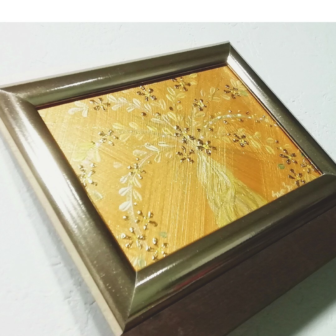 風水開運絵画　金運＊幸せの招財樹　 金のなる木  花　全体　金運　やる気　知性 インテリア/住まい/日用品のインテリア小物(置物)の商品写真