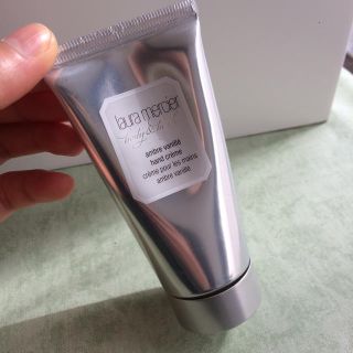 ローラメルシエ(laura mercier)のハンドクリーム アンバーバニラ(ハンドクリーム)