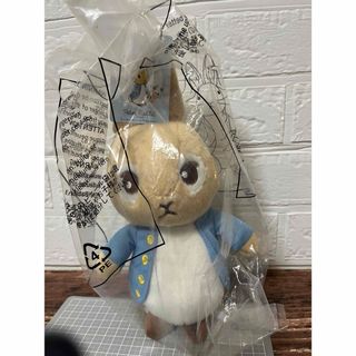 ピーターラビット(PETER RABBIT（TM）)のピーターラビットのぬいぐるみ★可愛い、タグ付き、うさぎ、動物、アニマル、タグ付き(キャラクターグッズ)