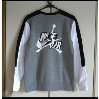 ナイキ(NIKE)の新品！ナイキ Nike  裏起毛 トレーナー 160(Tシャツ/カットソー)