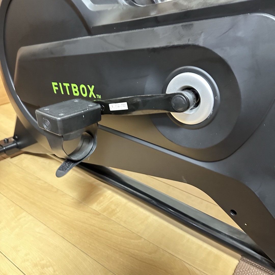 約2年ほど前に購入しましたFITBOX エアロバイク トレーニング FBX-002B_01