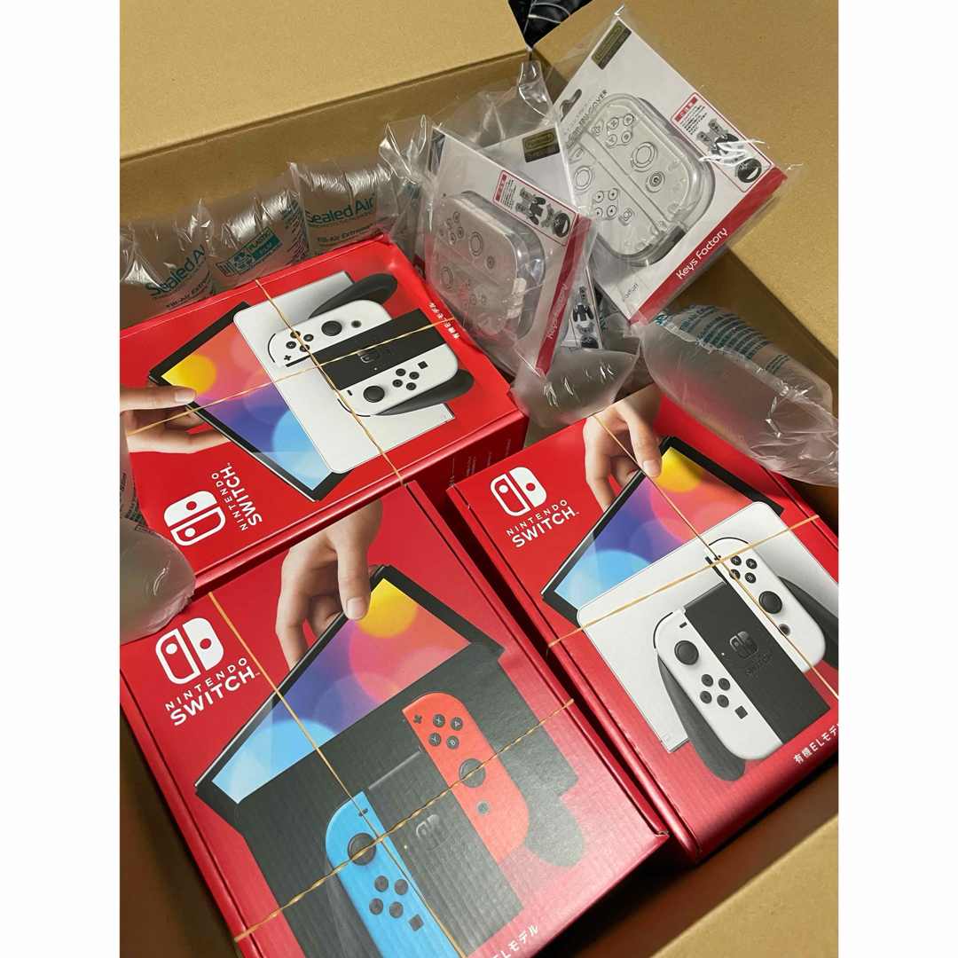 計3台新品未使用 おまけ有Switch本体 ホワイト2台 ネオンブルーレッド