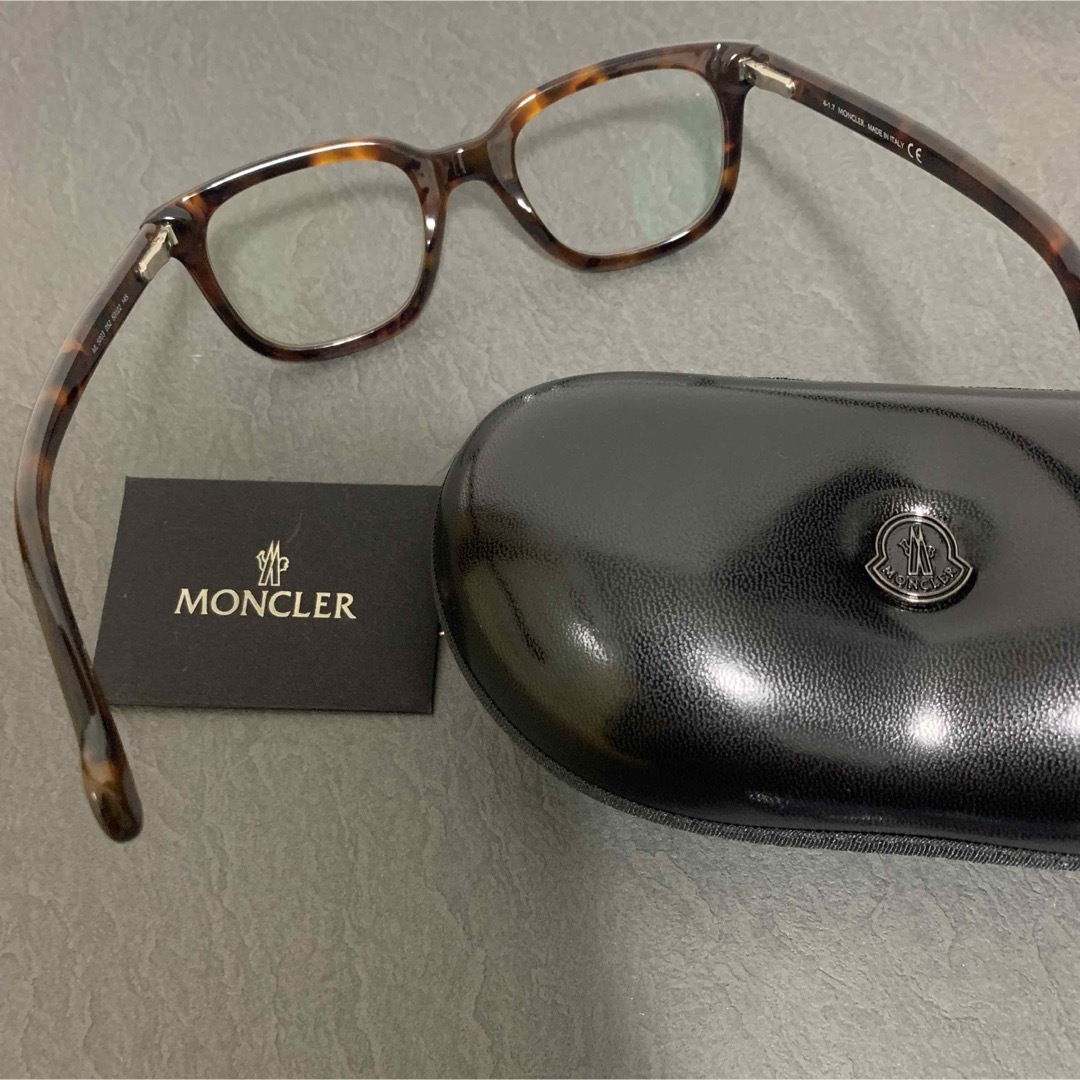 MONCLER(モンクレール)のモンクレール　眼鏡　新品　おしゃれ　柄 メンズのファッション小物(サングラス/メガネ)の商品写真