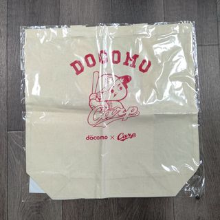 ヒロシマトウヨウカープ(広島東洋カープ)のカープ ✕ docomo トートバッグ(その他)