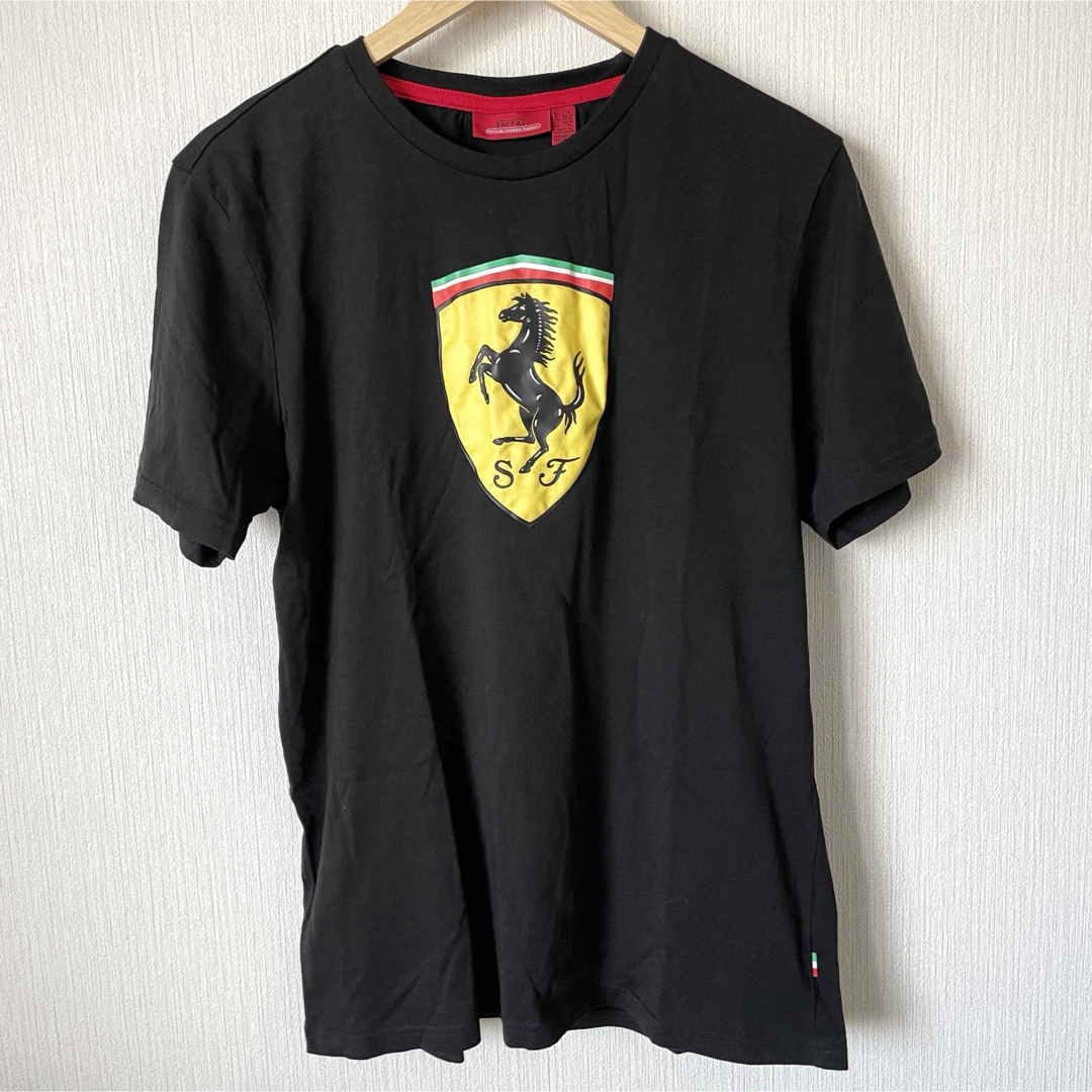 Ferrari(フェラーリ)の【Ferrari】フェラーリ プリントTシャツ 半袖 夏服 黒 M メンズのトップス(Tシャツ/カットソー(半袖/袖なし))の商品写真