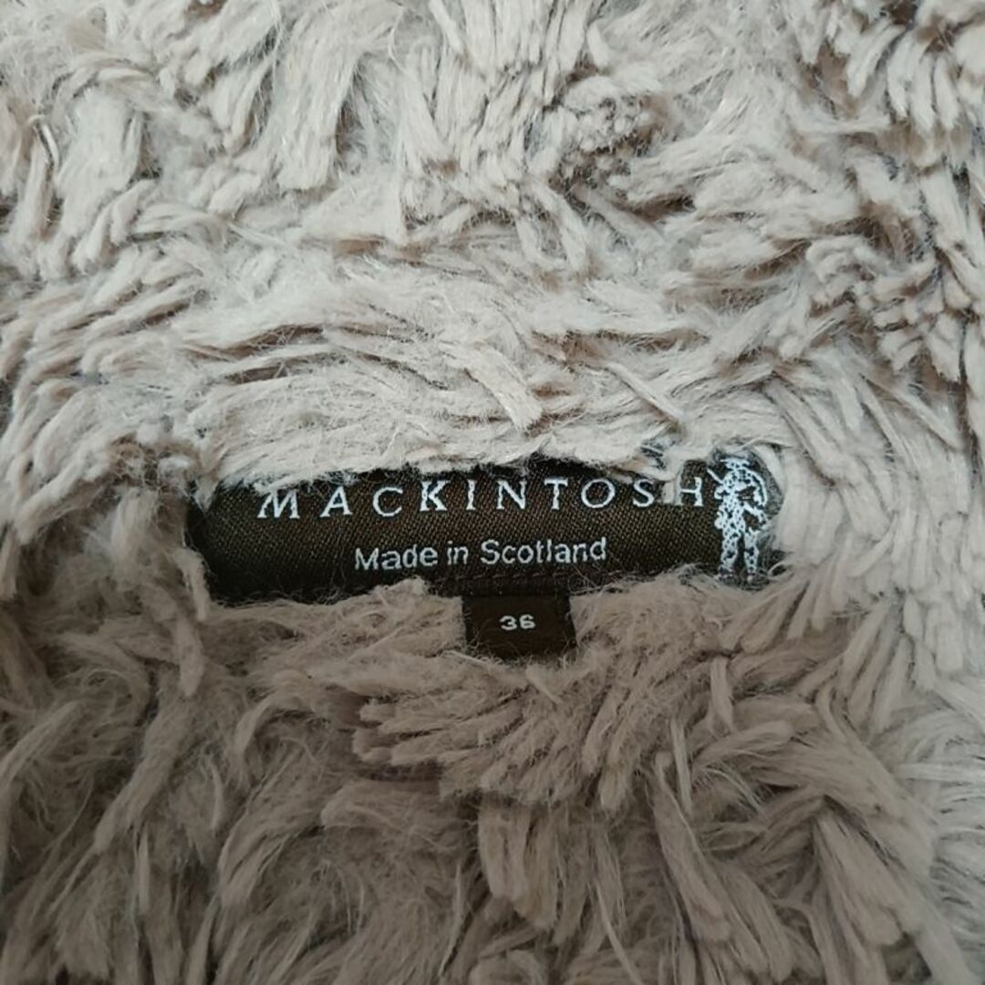 MACKINTOSH(マッキントッシュ)のマッキントッシュ スコットランド　レディース　ダウンコート　裏地ボア　３６サイズ レディースのジャケット/アウター(ダウンコート)の商品写真