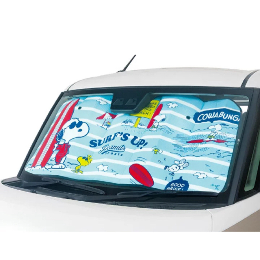 SNOOPY(スヌーピー)のフロントガラス用サンシェード 『スヌーピーサーフ』（約60X130cm) 自動車/バイクの自動車(車内アクセサリ)の商品写真
