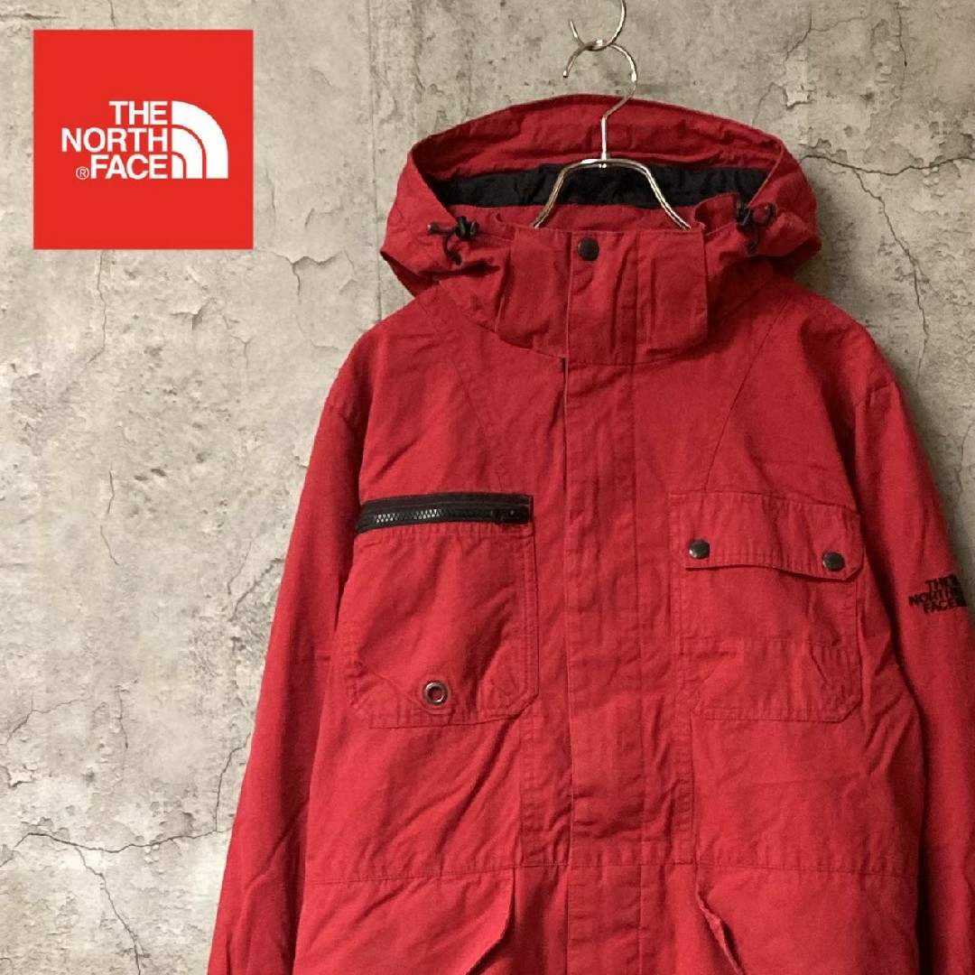 THE NORTH FACE(ザノースフェイス)のザノースフェイス　ナイロンジャケット　マウンテンパーカー　レッド　メンズXL メンズのジャケット/アウター(マウンテンパーカー)の商品写真