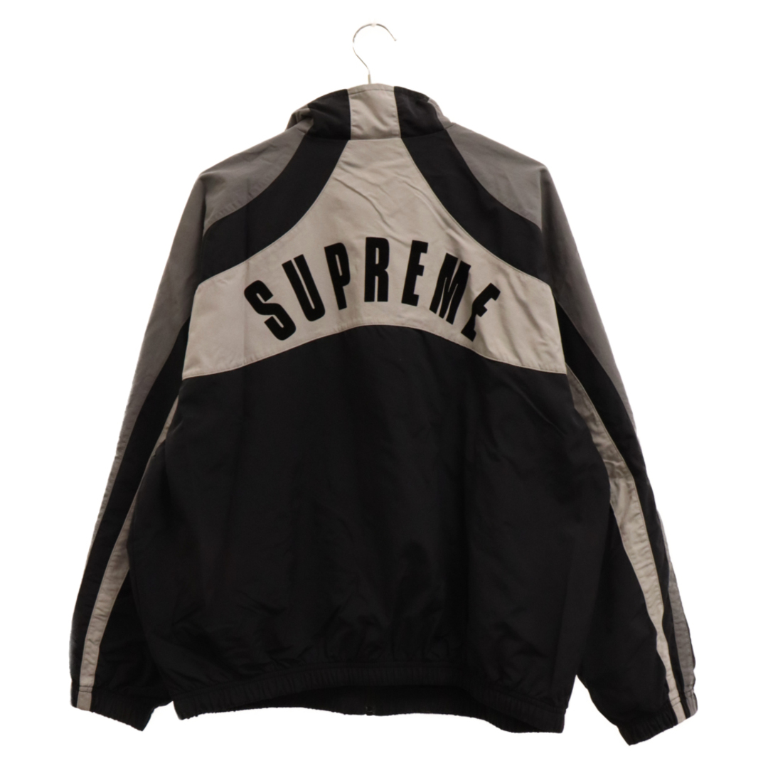 Supreme(シュプリーム)のSUPREME シュプリーム 23SS×Umbro Track Jacket アンブロ アーチフロッキープリント ナイロン トラックジャケット ブラック メンズのジャケット/アウター(フライトジャケット)の商品写真