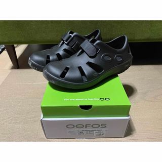 ☆国内正規品☆ ウーフォス リカバリーサンダル OOFOS 30 ペリウィンク