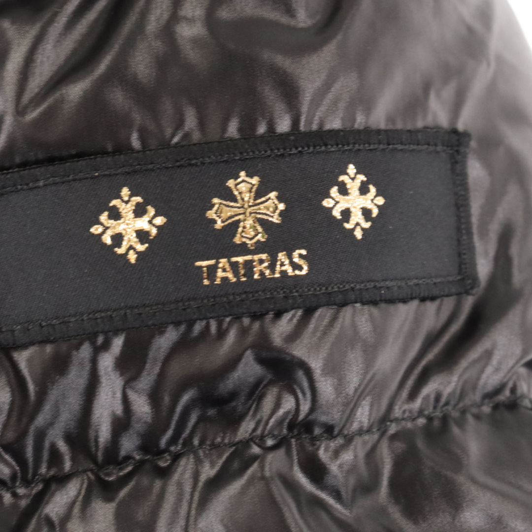 TATRAS(タトラス)のTATRAS タトラス AREN アレン ノーカラー ダウンジャケット ブラック LTLA21A4221-D レディース メンズのジャケット/アウター(ダウンジャケット)の商品写真