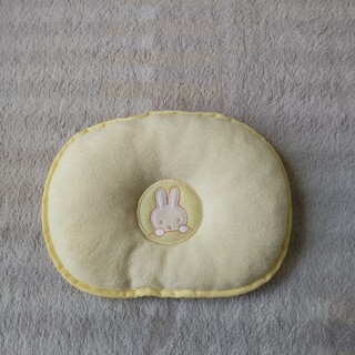 西川 - 赤ちゃん用枕