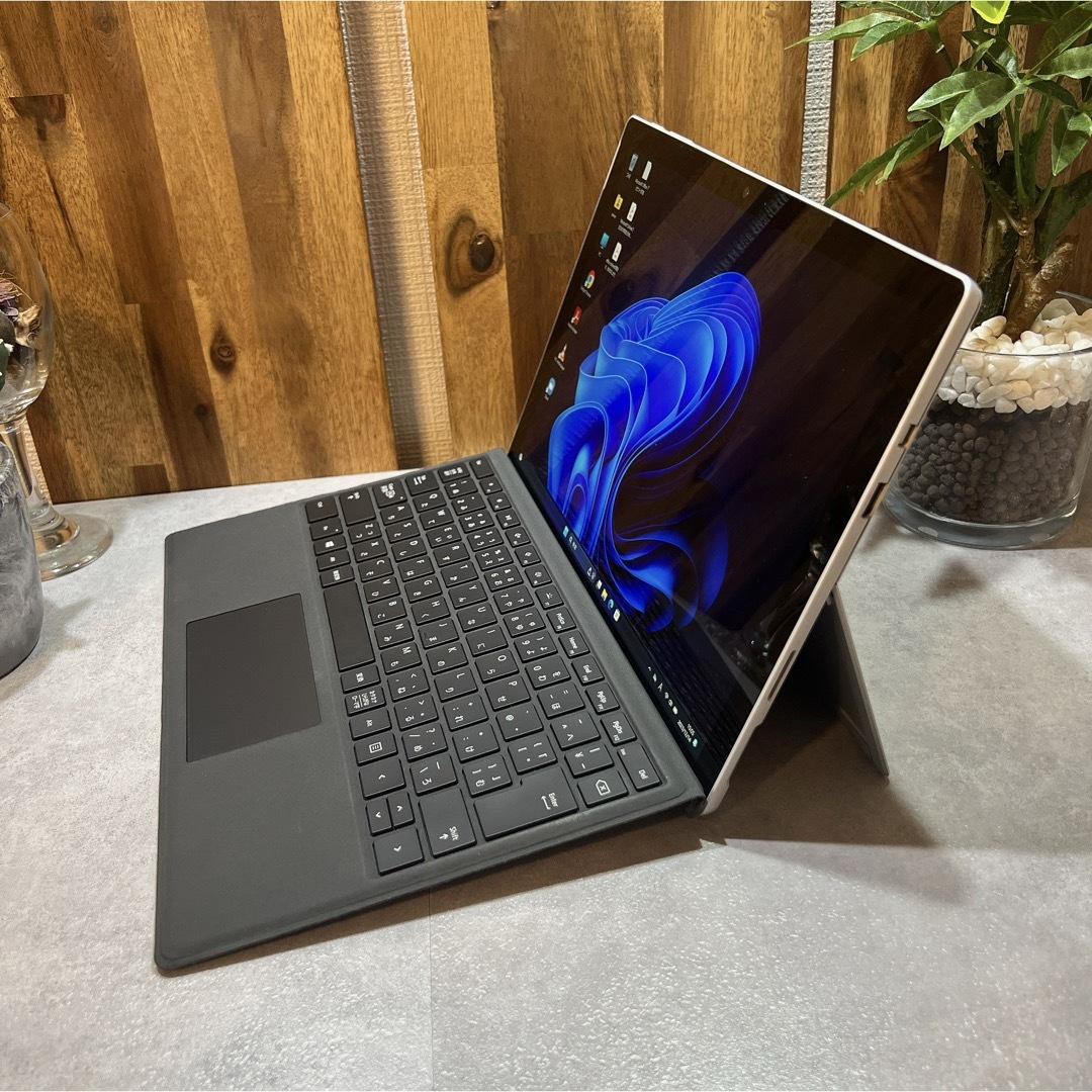 Microsoft - 【美品】Surface pro 5☘Core m3第7世代☘爆速SSD搭載☘4G