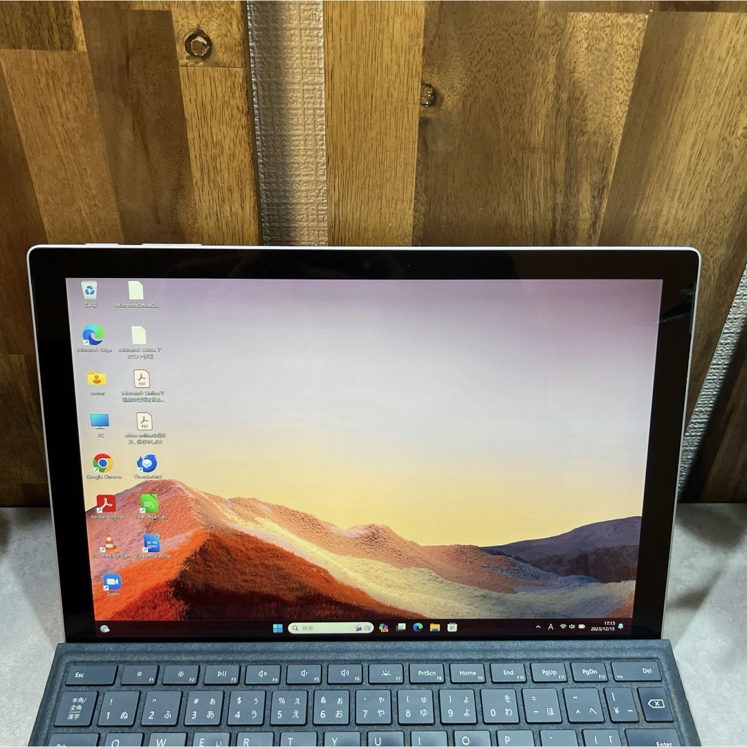 Microsoft(マイクロソフト)のSurface pro 5 LTE☘i5第7世代☘爆速SSD搭載☘メモリ4GB スマホ/家電/カメラのPC/タブレット(ノートPC)の商品写真