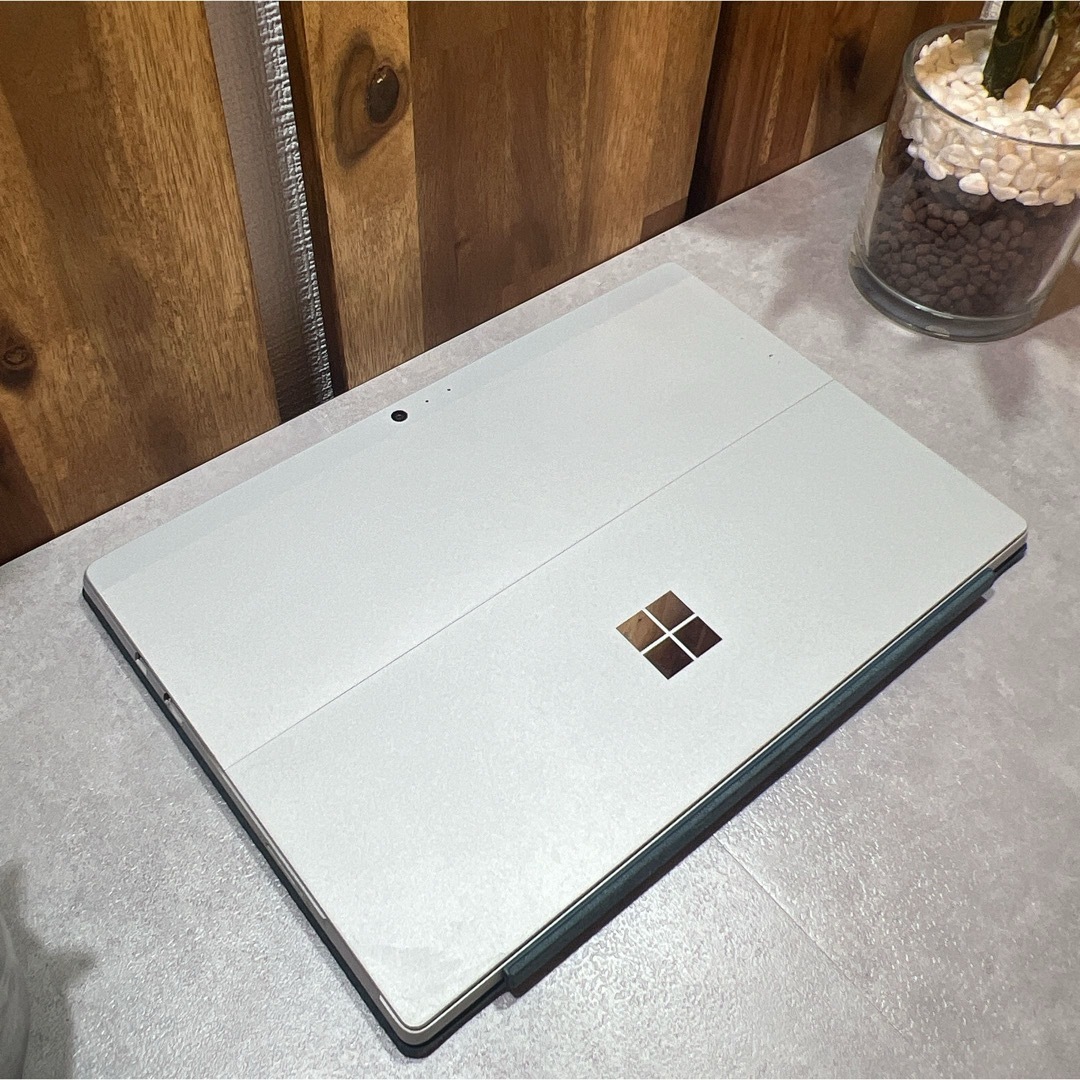 Microsoft(マイクロソフト)のSurface pro 5 LTE☘i5第7世代☘爆速SSD搭載☘メモリ4GB スマホ/家電/カメラのPC/タブレット(ノートPC)の商品写真