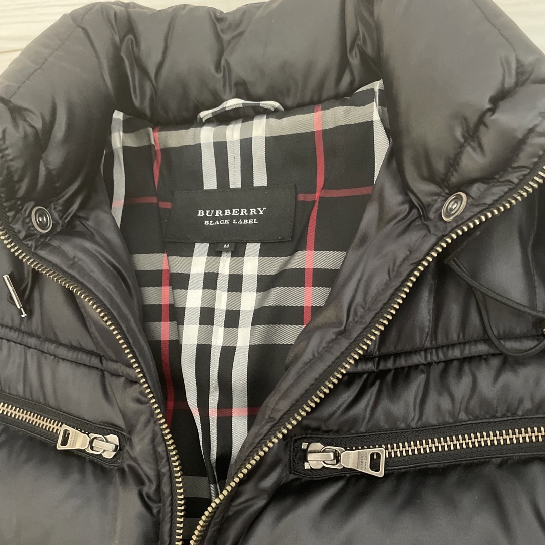 BURBERRY BLACK LABEL(バーバリーブラックレーベル)の【お値下げ】バーバリー　ブラックレーベル　ダウンジャケット　M メンズのジャケット/アウター(ダウンジャケット)の商品写真