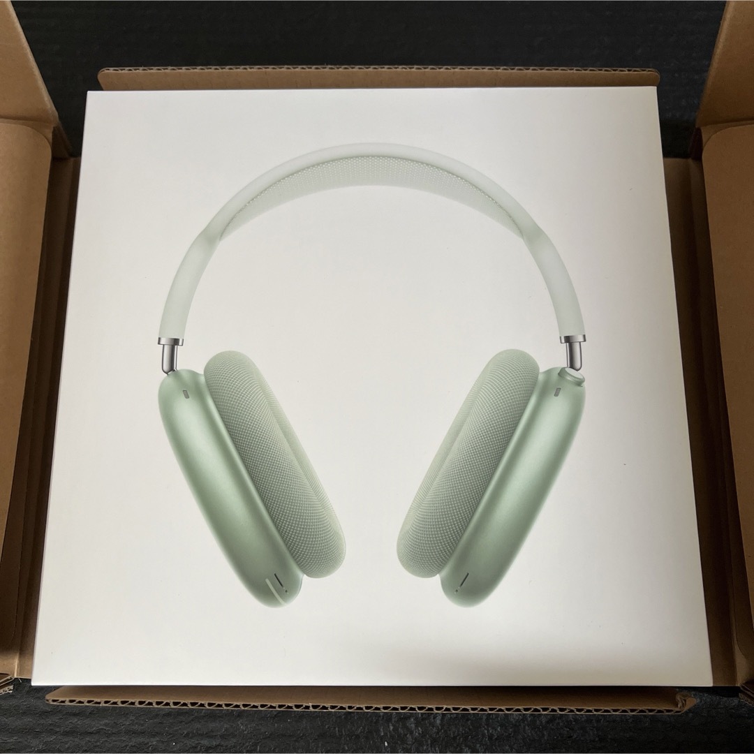 Apple - Apple AirPods Max with Smart Case Greenの通販 by Apple - Apple AirPods Max with Smart Case Greenの通販 by