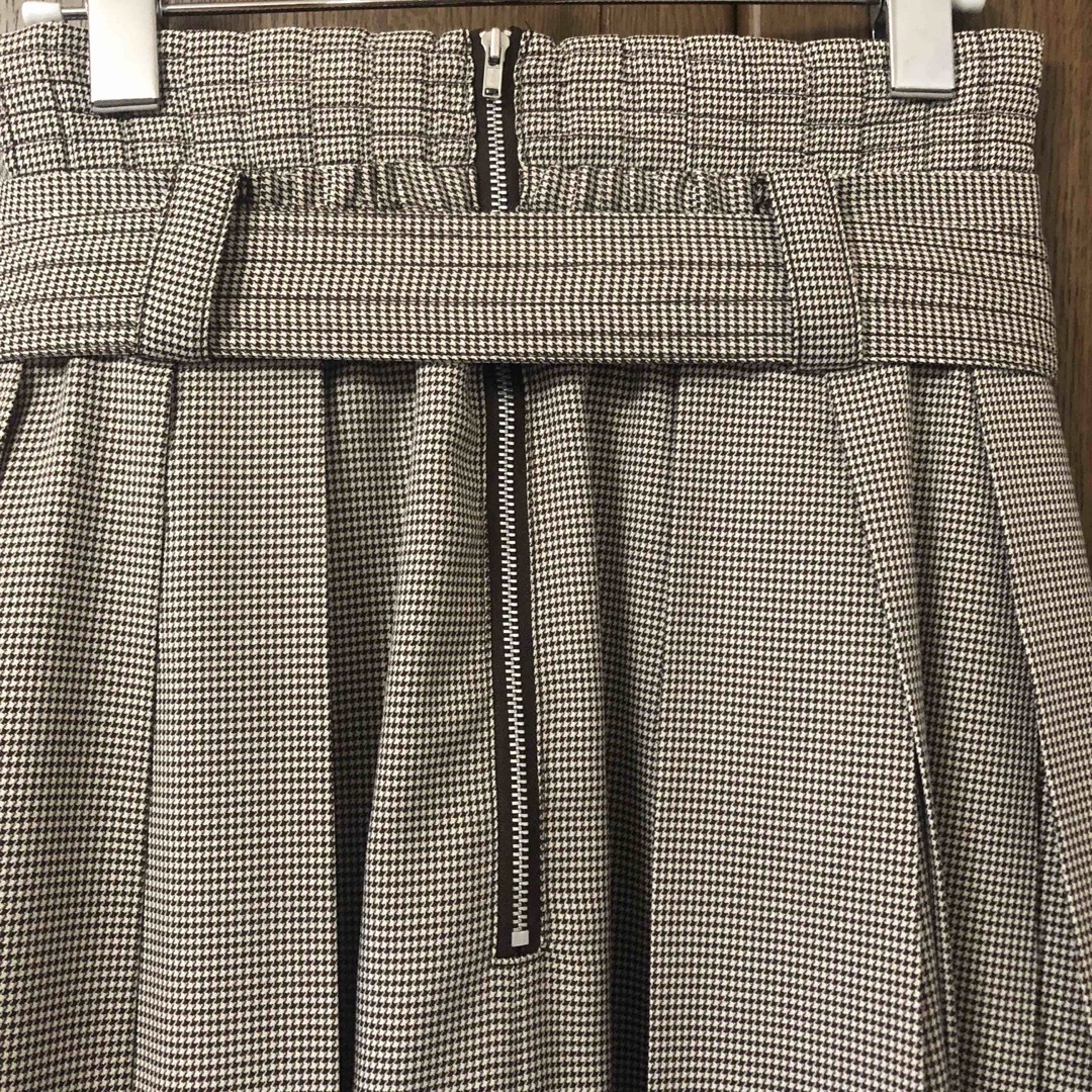 SNIDEL(スナイデル)のSNIDEL (スナイデル) デザインプリーツミディスカート レディースのスカート(ひざ丈スカート)の商品写真