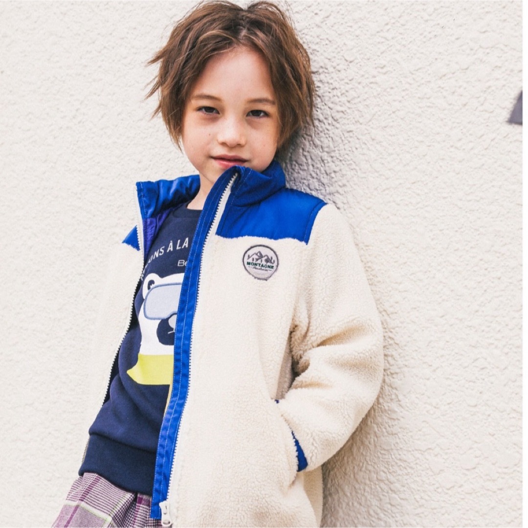 BeBe(ベベ)の新品　BeBe シープタフタ切替コート キッズ/ベビー/マタニティのキッズ服男の子用(90cm~)(ジャケット/上着)の商品写真