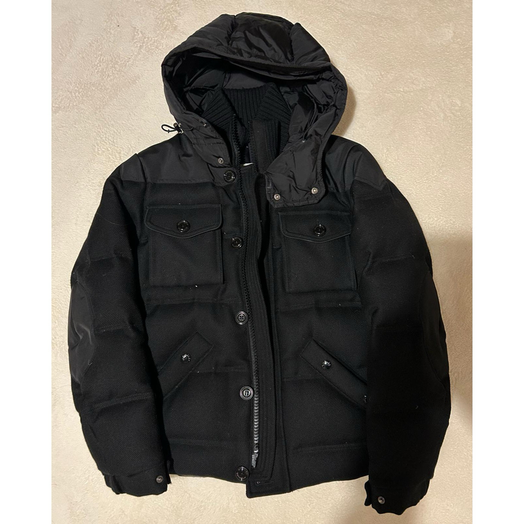 MONCLER(モンクレール)のMONCLER　REPUBLIQUE　モンクレール　ダウンジャケット メンズのジャケット/アウター(ダウンジャケット)の商品写真