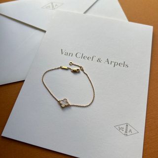 ヴァンクリーフアンドアーペル(Van Cleef & Arpels)のヴァンクリーフ&アーペル スウィートアルハンブラ ブレスレット(ブレスレット/バングル)