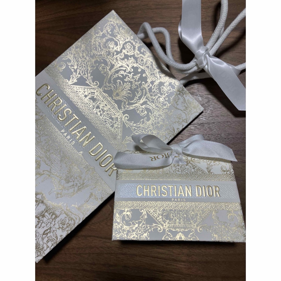 Christian Dior(クリスチャンディオール)の【値下げ中】【新品未開封】Dior ネイルクリーム コスメ/美容のネイル(ネイルケア)の商品写真