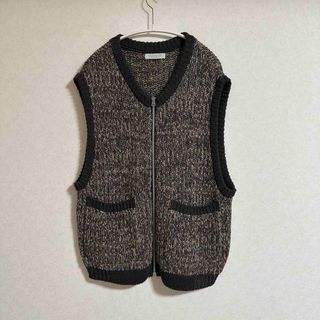 ランチキ(RANTIKI（乱痴気）)のENCOMING /インカミング　KNITTED TWO POCKET VEST(ベスト)