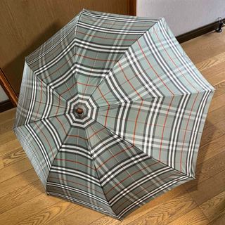 BURBERRY - Burberry折り畳み傘