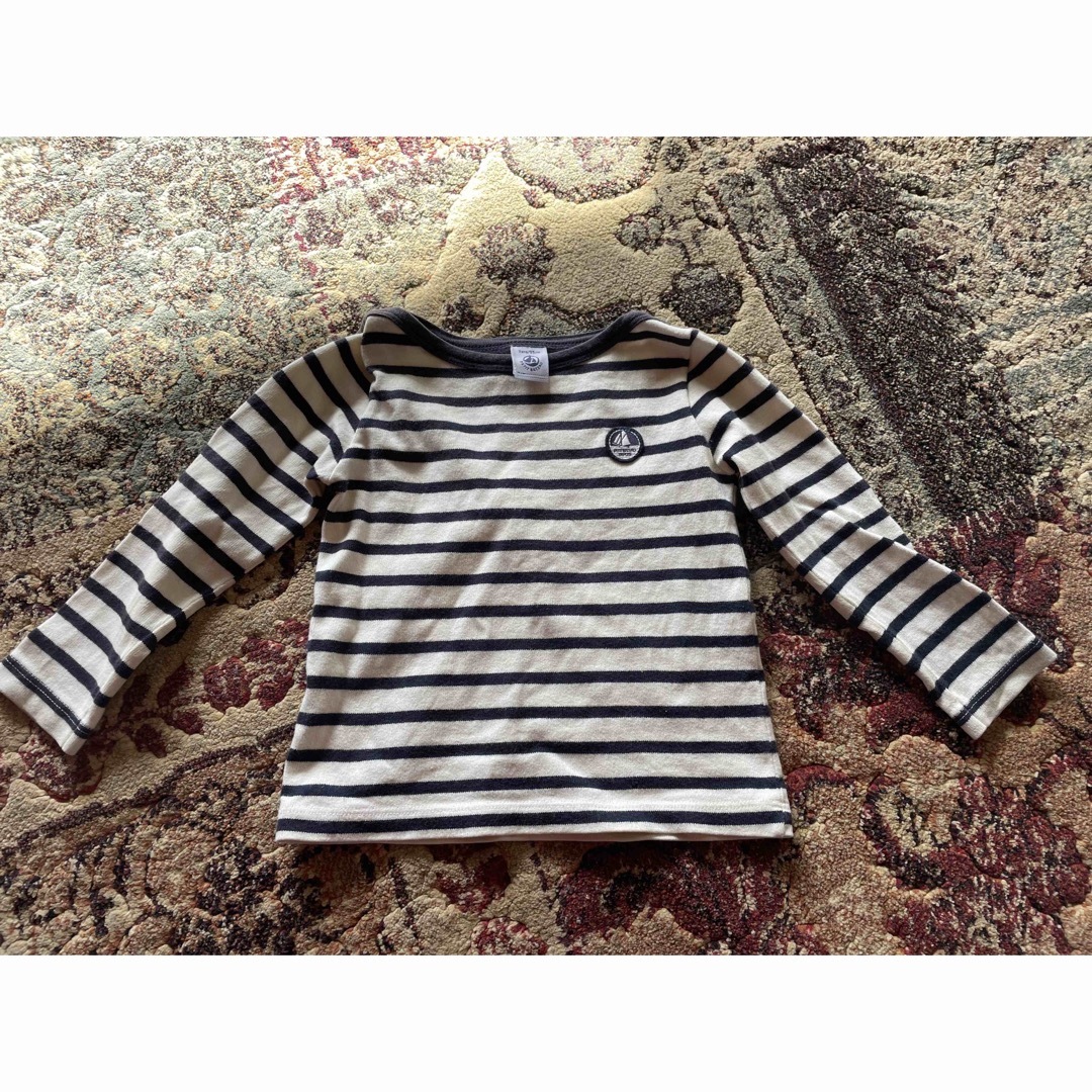 PETIT BATEAU(プチバトー)のプチバトー　カットソー キッズ/ベビー/マタニティのキッズ服女の子用(90cm~)(Tシャツ/カットソー)の商品写真