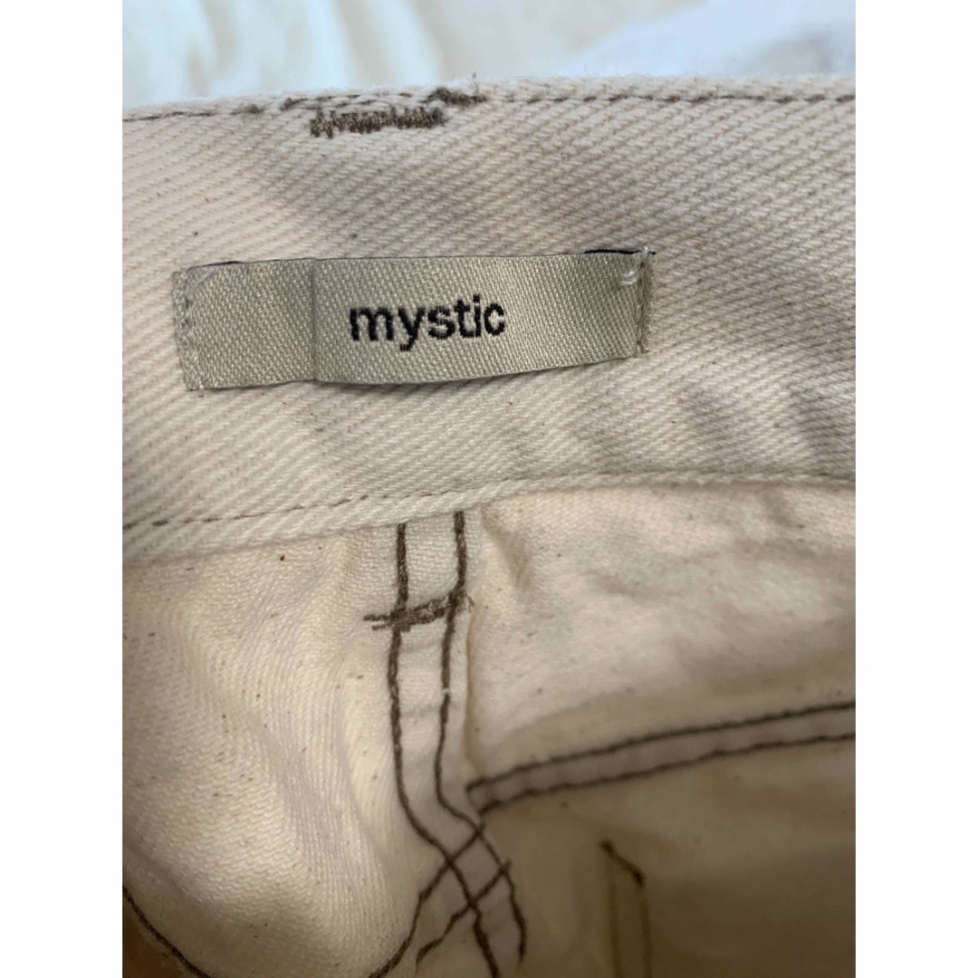 mystic(ミスティック)のmystic  カットオフフレアデニム レディースのパンツ(デニム/ジーンズ)の商品写真