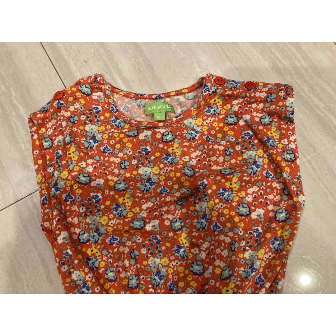 花柄ワンピース キッズ/ベビー/マタニティのキッズ服女の子用(90cm~)(ワンピース)の商品写真