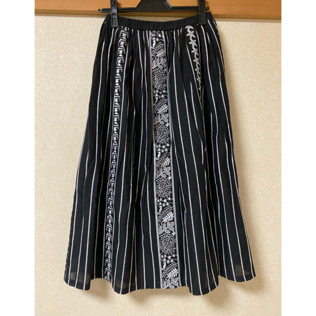 mina perhonen(ミナペルホネン)のmarble SUD マーブルシュッド スカート  レディースのスカート(ロングスカート)の商品写真