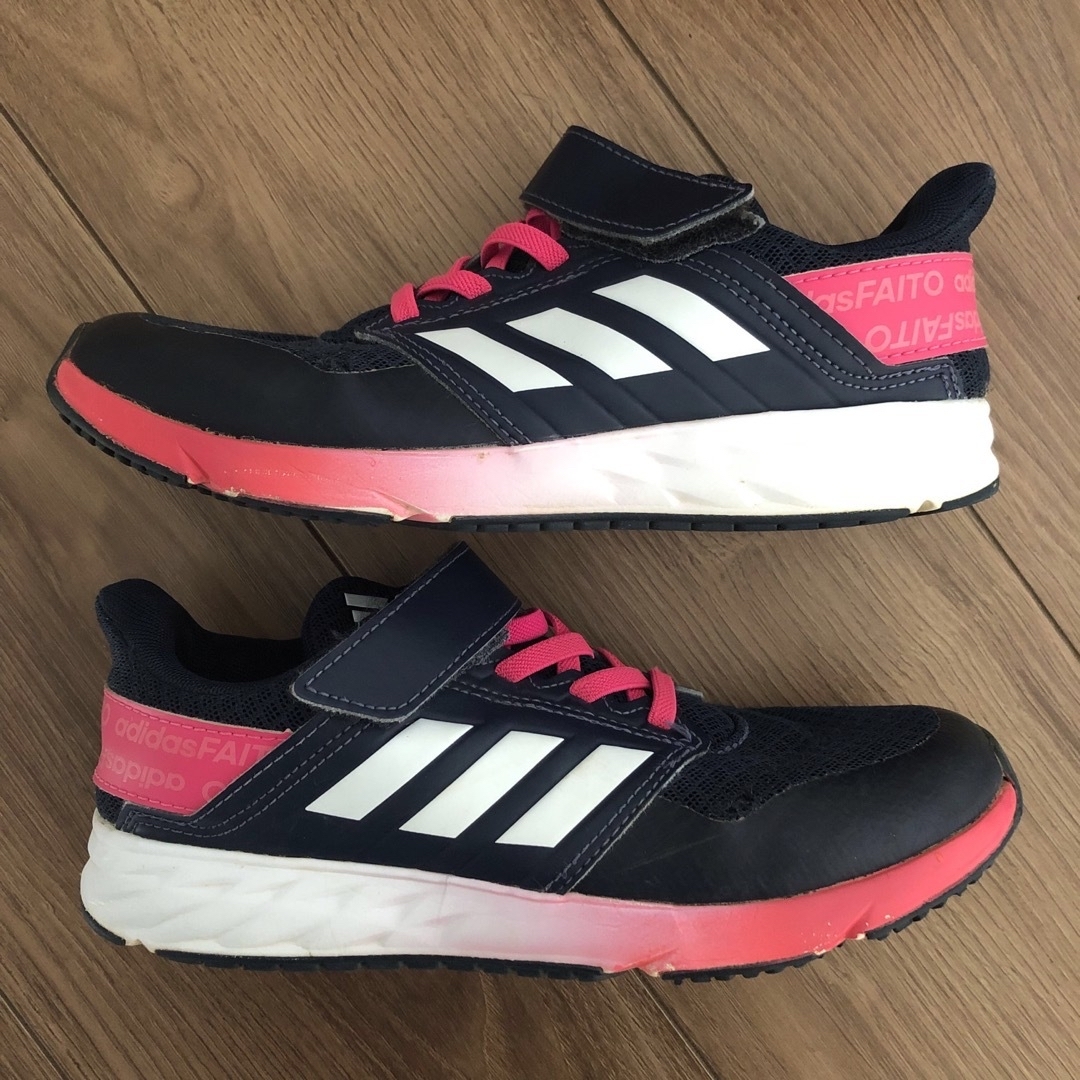 adidas(アディダス)のadidas アディダスファイト EL K  キッズスニーカー 21cm キッズ/ベビー/マタニティのキッズ靴/シューズ(15cm~)(スニーカー)の商品写真